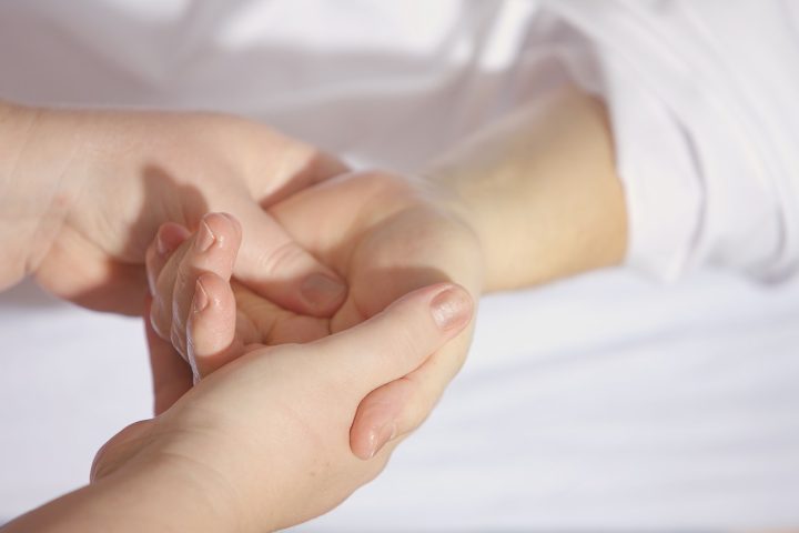 Terapia ręki często bywa niezbędna przy wielu urazach.